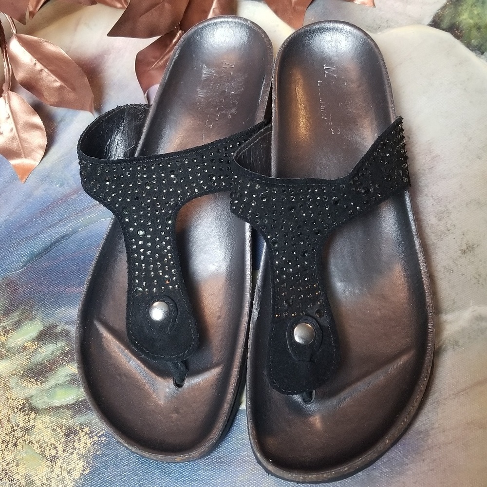 Modabella Flip Flops - Picture 2 of 6